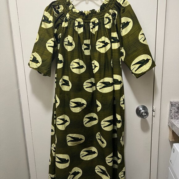 Off the Shoulder Dress Hand Made with African Block Print Fabric - Black Birds - Picture 7 of 15